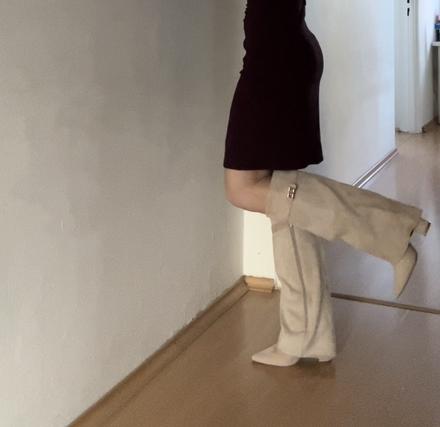 Úplne nové čižmy po kolená, 37