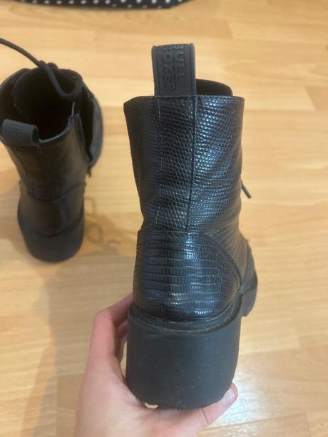 Čižmy 37 bullboxer, 37