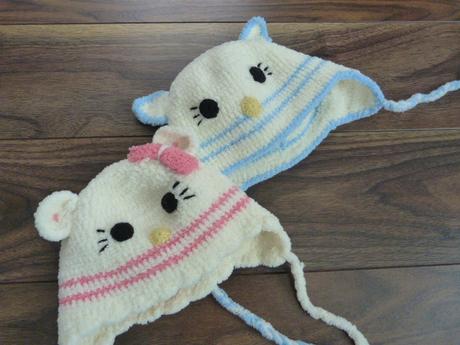 Čiapky pre dvojčatá, 56