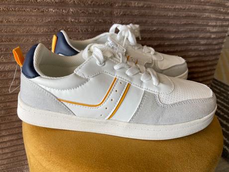 Biele tenisky, pepperts,37