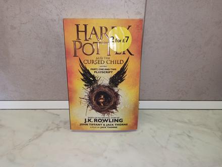 J k rowling - harry potter and the cursed child,