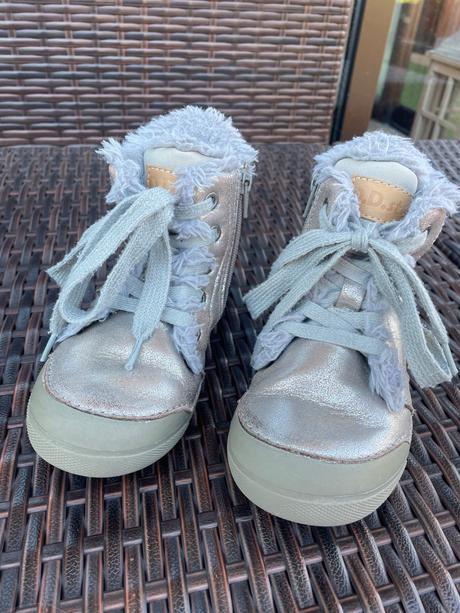 Skvele elegantne ohybne zimné čižmy, d.d.step,27