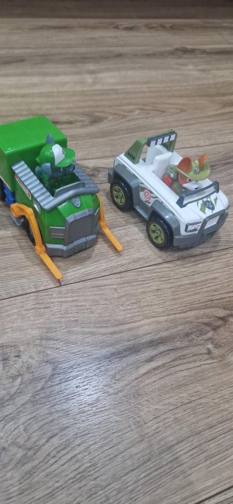 Veža lapková patrola + autá a postavičky, 