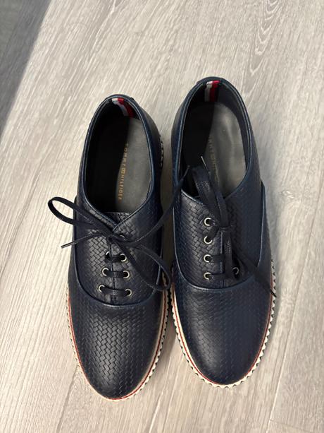 Topanky, tommy hilfiger,38