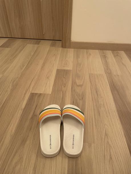Šľapky, reserved,30