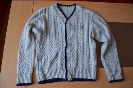 Sviatočný sveter, 140