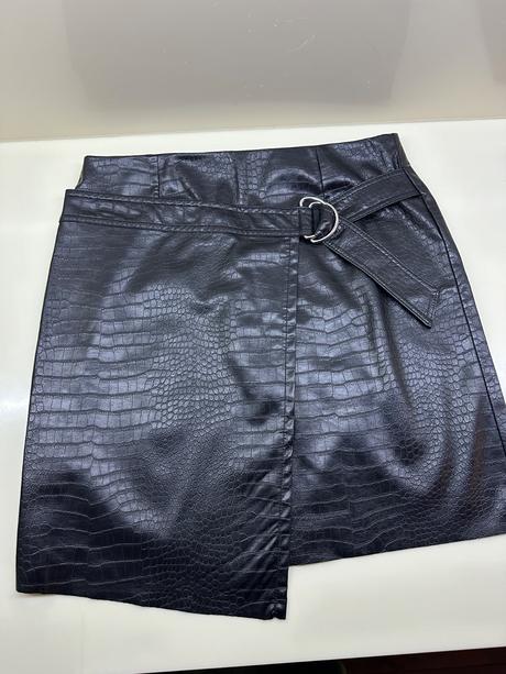 Kozenkova sukna, promod,38 / 40