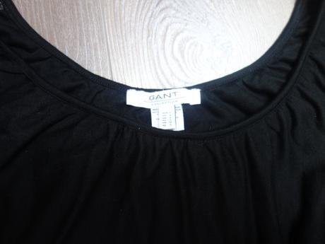 Cierny top s volanom, gant,s