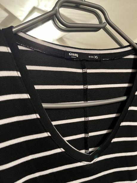 Pruhované čierno biele šaty sinsay s dlhym rukavom, sinsay,xs