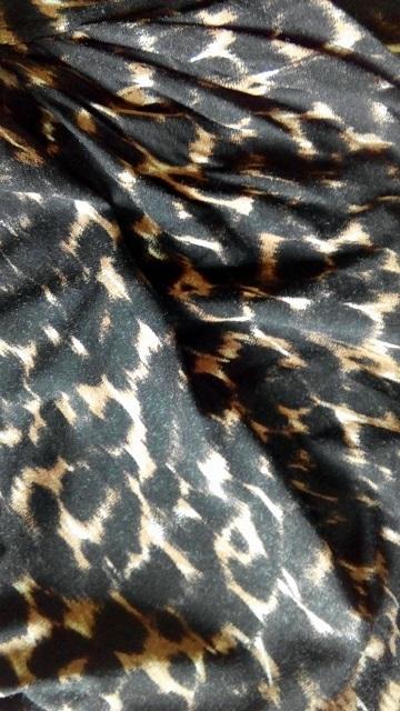 Trendy leo svetrík, 36