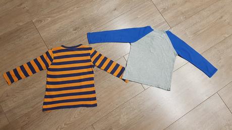 2 tričká č.110 spolu za 3 eurá, 110