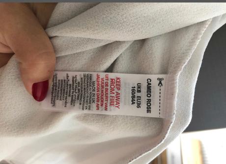 Pasikavy asymetricky top s, new look,s