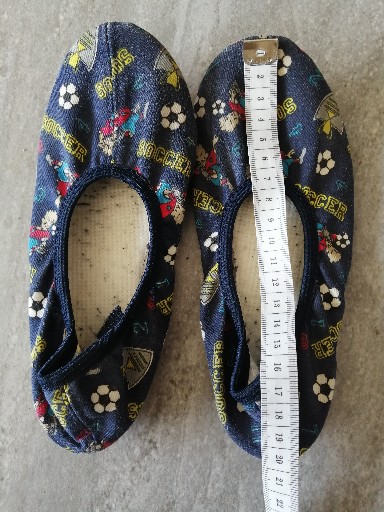 Plátené cvičky soccer v 28, vd 18,8 cm, 28