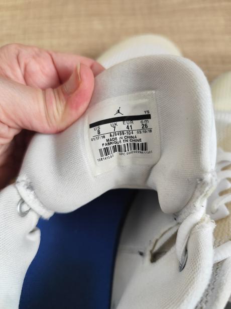 Tenisky jordan, veľkosť 41, nike,41