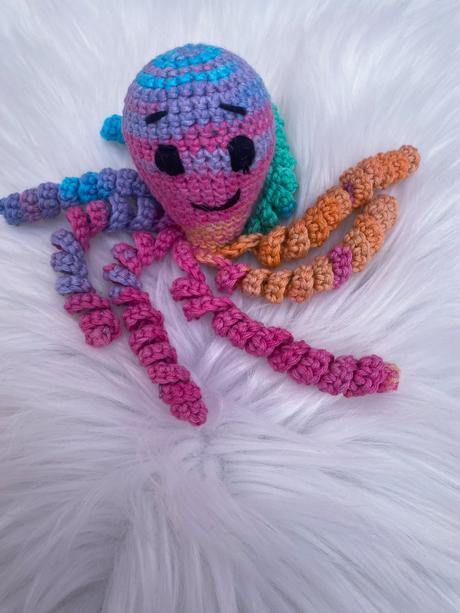 Háčkovaná chobotnička, 