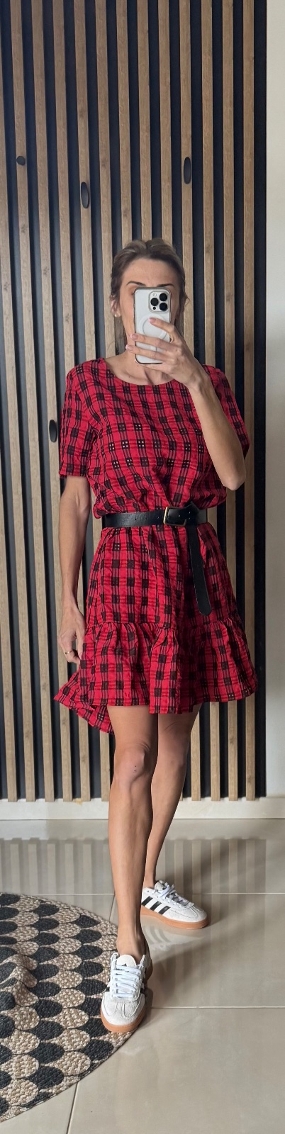 Čierno - červené šaty, xs