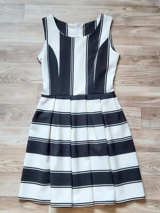 Pruhované šaty veľ.s, s