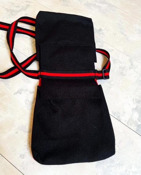 Crossbody,