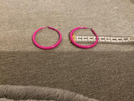 Ružové náušnice,