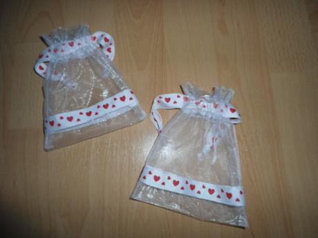 Vrecusko z organzy na darčeky / rozne druhy, 