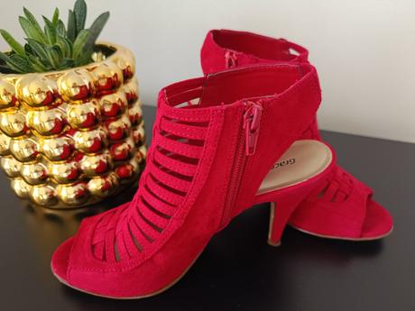 Červené topánky, graceland,38