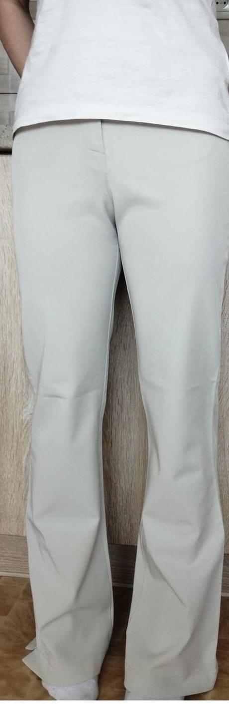 Kremové nohavice, s