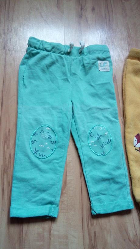 3x tepláčiky - 86, 86