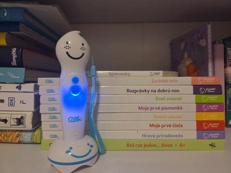 Albi pero + 9 knih,