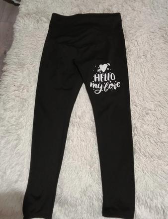 Tehotenské legíny, l