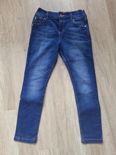 Riflicky ako nove, f&f,128