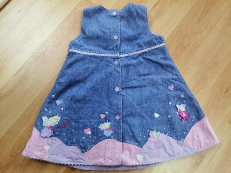 N8dherné šatičky, 92