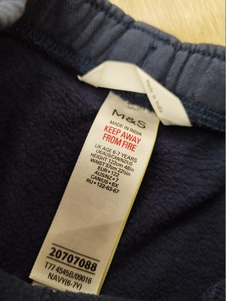 Tepláky, marks & spencer,122