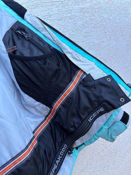 Bunda zn. icepeak, 140