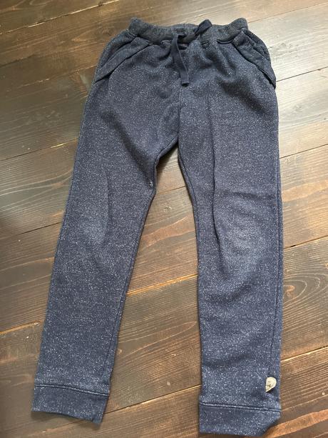 Krásne tepláky 134-140, pompdelux,134