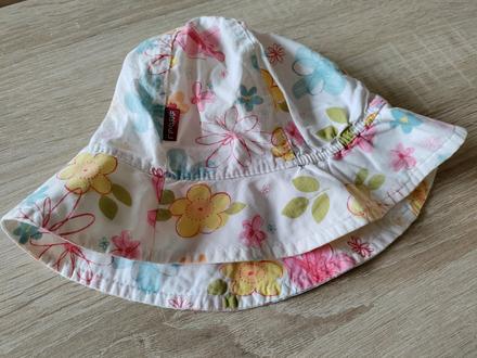 Klobúčik, broel,<50