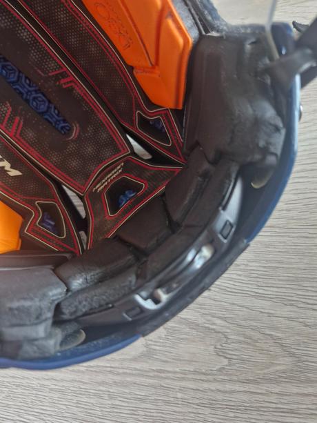 Prilba na hokej, ccm,s