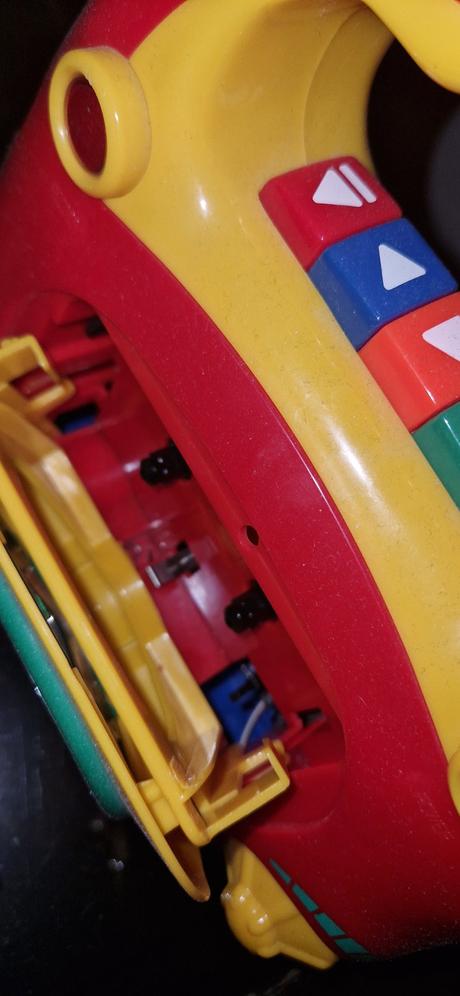 Detský magneťák na kazety,