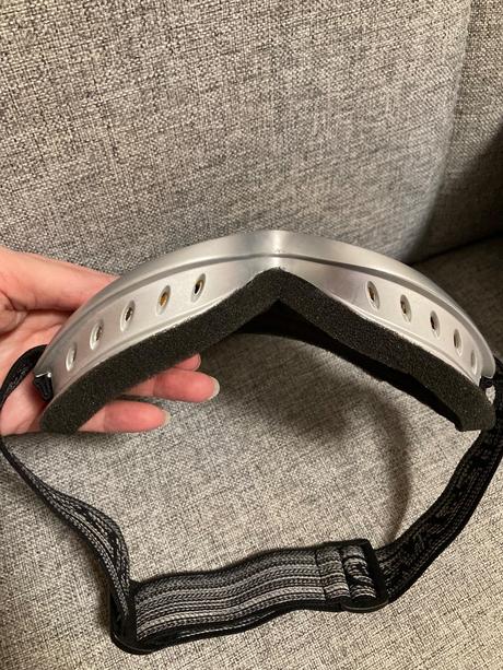 Okuliare lyžiarske,