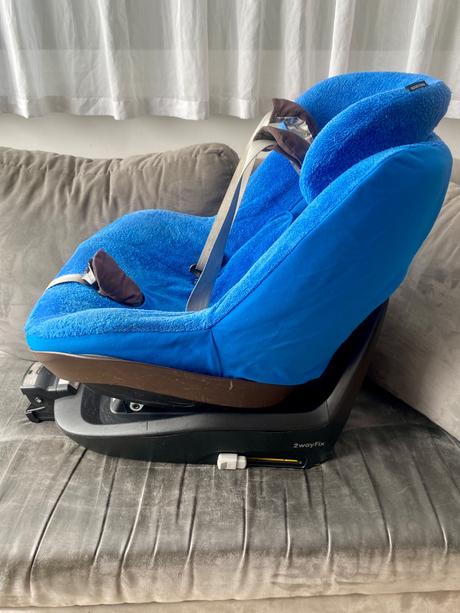 Maxi cosi základňa (base) 2wayfix, maxi cosi