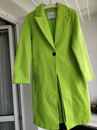 Prechodný kabát, bershka,s