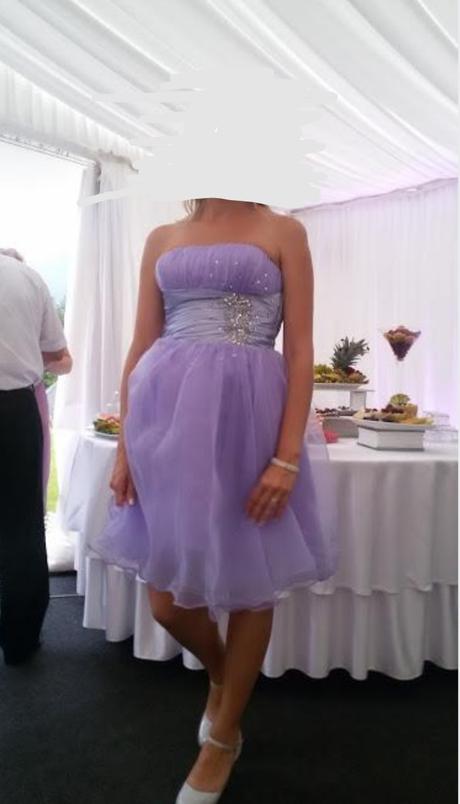 Krásne šatičky, m