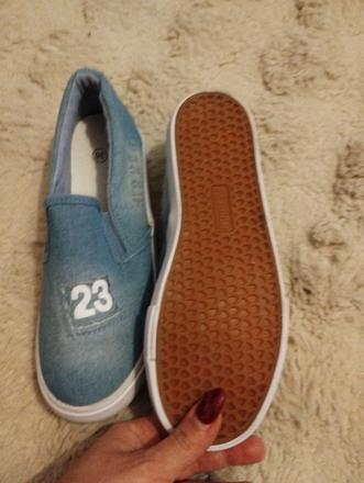 Dievčenské papučky, 36