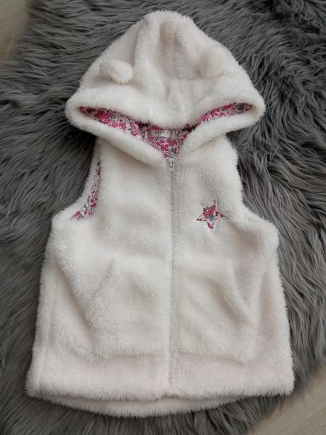 Dievčenská huňatá vesta s kapucňou (86), 86