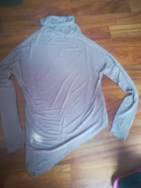 Kremový rolák veľ. xl už aj s poštou, reserved,xl