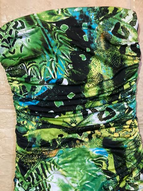 Elegantné zelené šaty, m