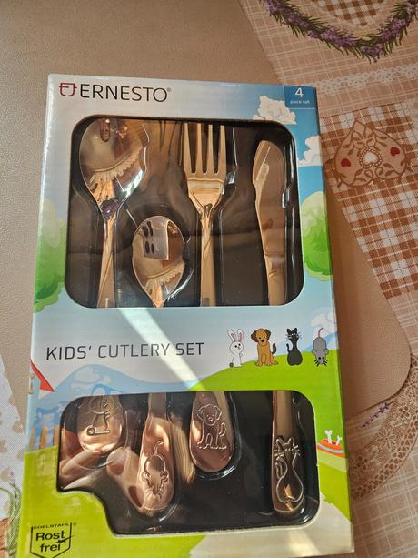 Detský príbor novy nepoužitý,