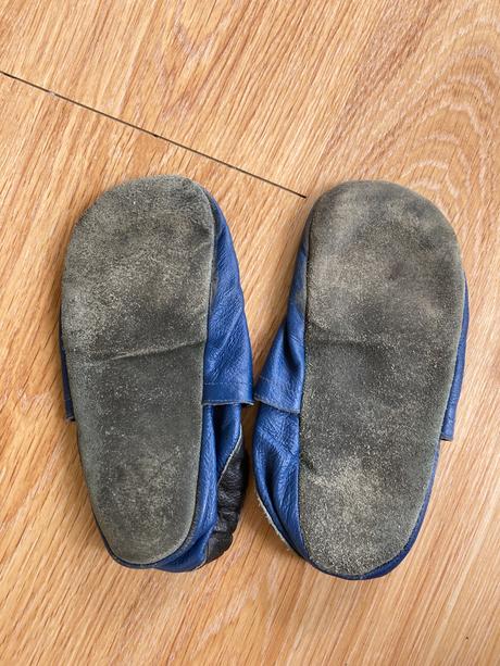 Kožené capačky, 34