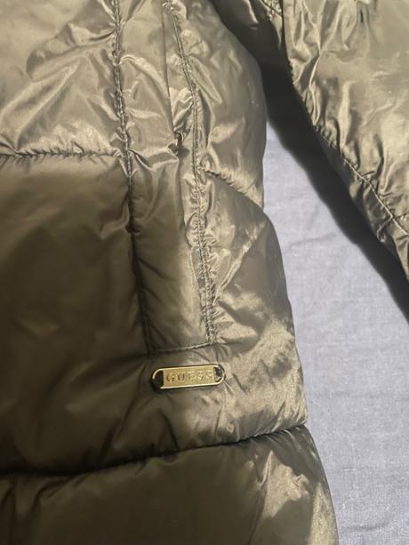 Guess páperová bunda, guess,s