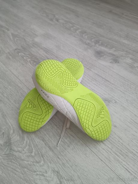 Halovky adidas, adidas,35