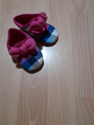 Capačky 12cm, <17